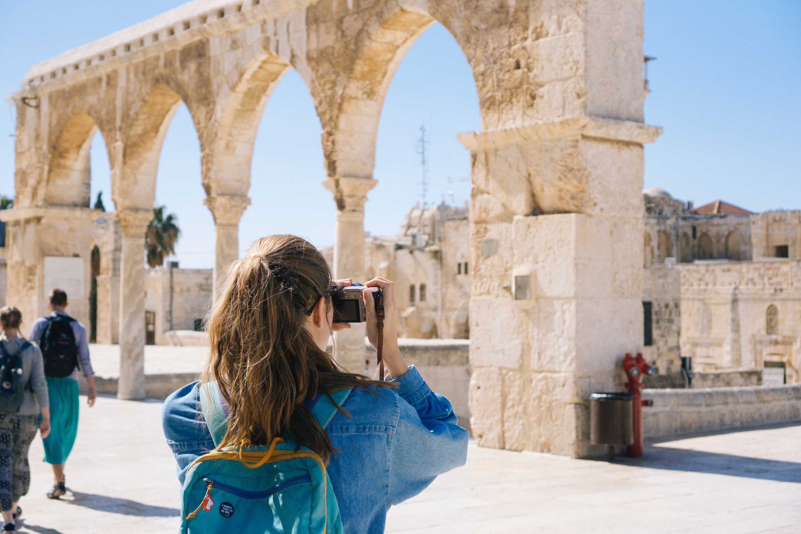 ancient-arch-architecture-2087391